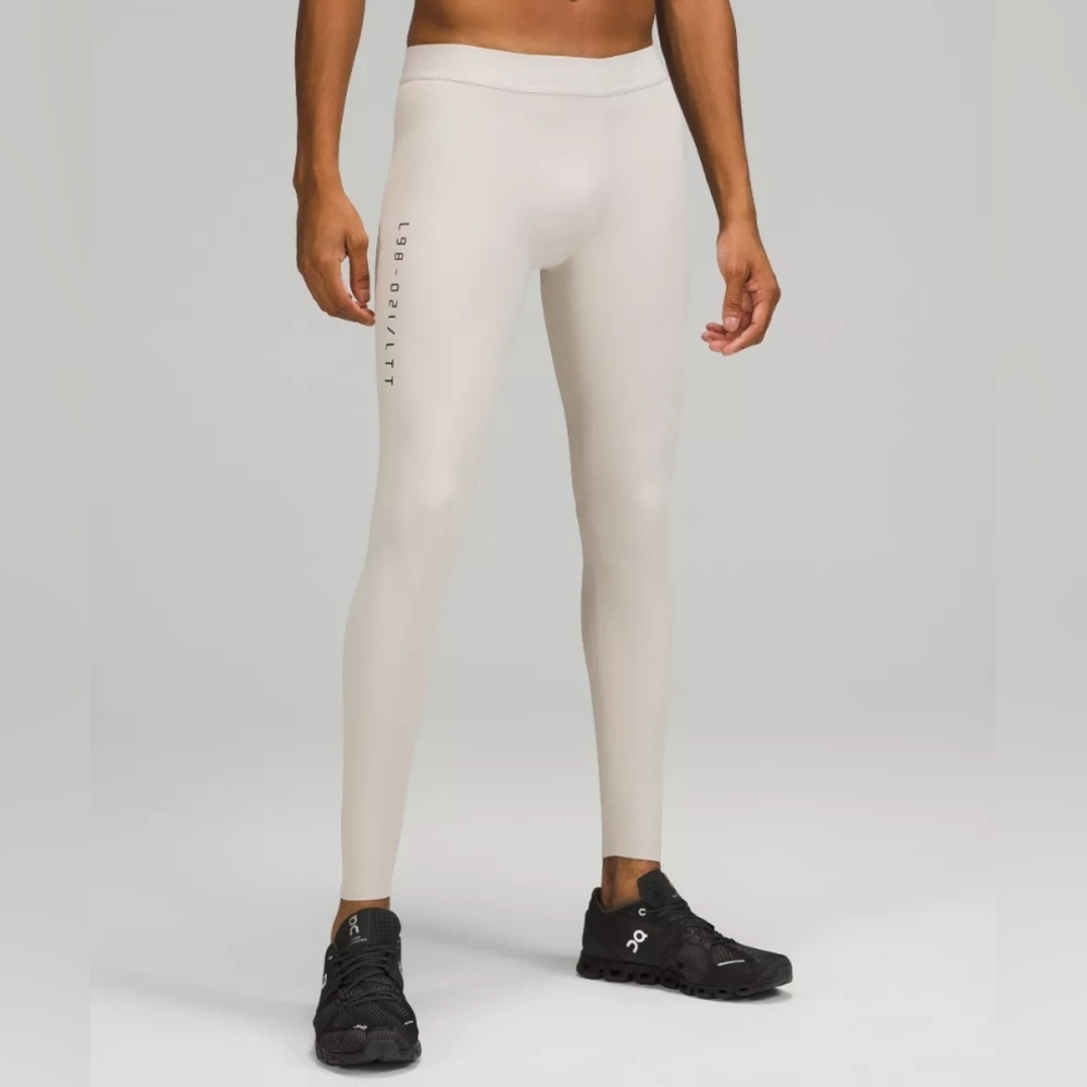 Lululemon License to Train TightDesigned for Training size M in EUC